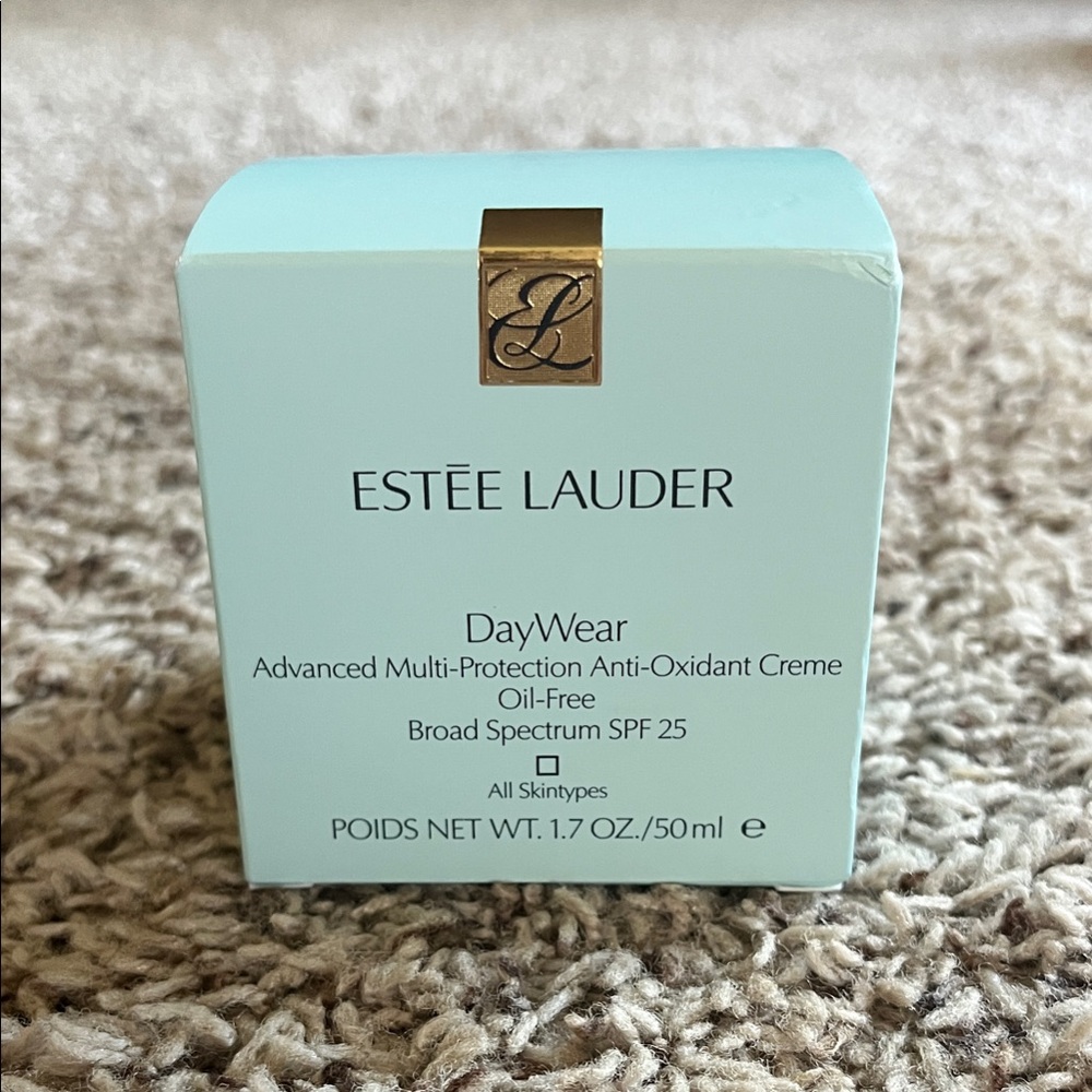 NIB! Estee Lauder DayWear Anti-Oxidant Creme SPF 25 - 1.7 oz/50 ml